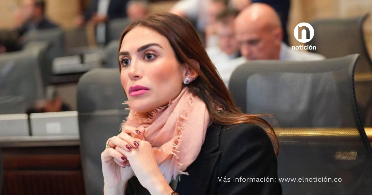Renuncia de Saray Robayo aviva rumores de aspiración a la Gobernación